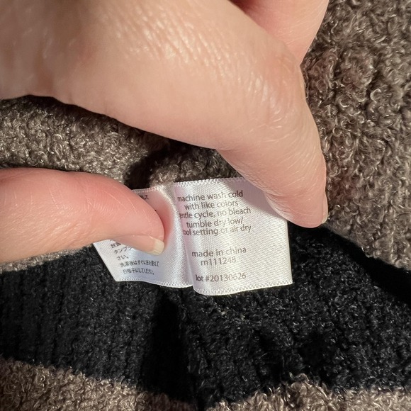 Barefoot Dreams Bamboo Chic Lite Hoodie Womens Small Medium Black Striped Crop - Picture 6 of 9